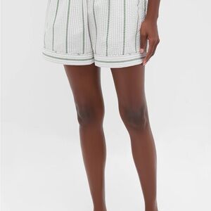 NWT Tuckernuck Mondego Striped Seersucker Women’s Shorts - Green/White
